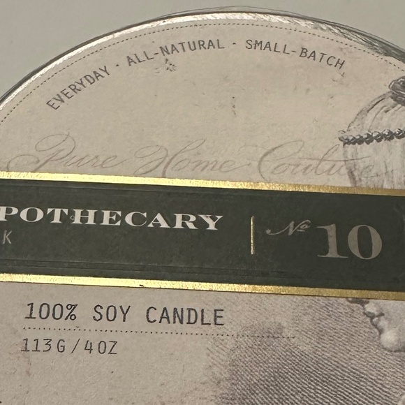 PURE HOME COUTURE - Milk - 100% Soy Candle - 113 g / 4 oz - 15 hours - Picture 4 of 7